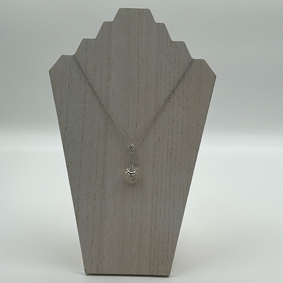 2032- Dog With Natural Stone Heart Handmade Necklace NWT - Picture 1 of 6